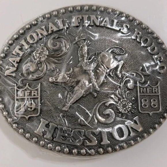 1 Hesston Vintage Rodeo Belt Buckle 1988 METAL Original Wrap National Finals 4x3 - Picture 1 of 4